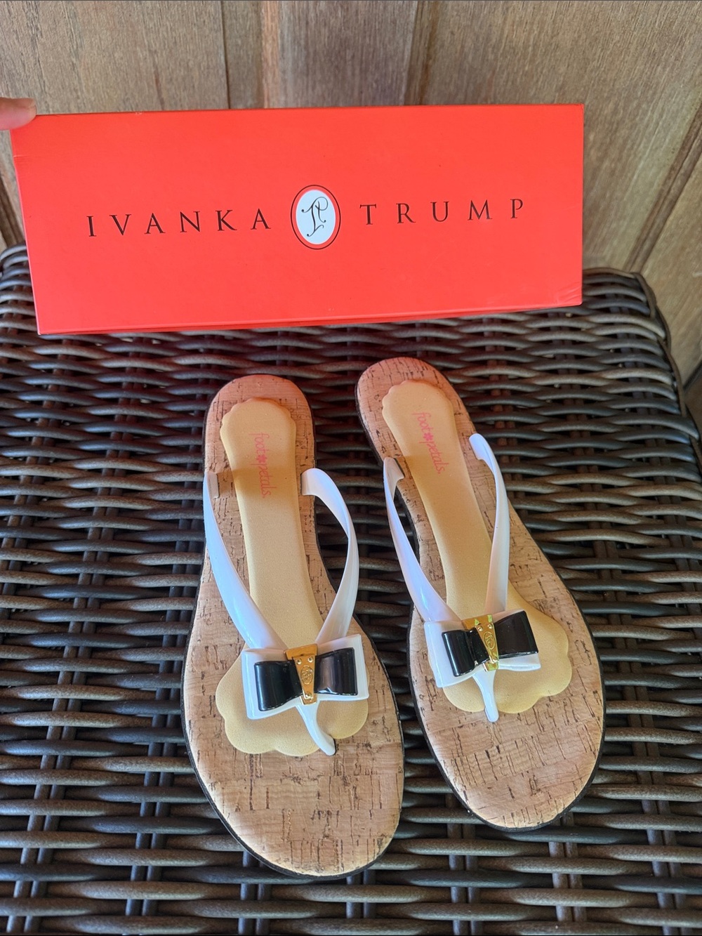 Ivanka Trump White Flip Sandals with Black Bow & Gold Accent
